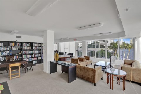 Купить кондоминиум в Авентура, Флорида 2 спальни, 149.57м2, № 2032257 - фото 23