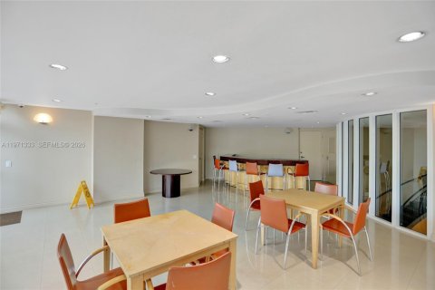 Купить кондоминиум в Авентура, Флорида 2 спальни, 149.57м2, № 2032257 - фото 21