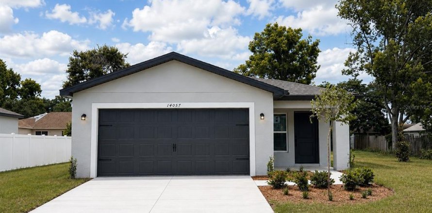 House in Spring Hill, Florida 3 bedrooms, 158.58 sq.m. № 2195832