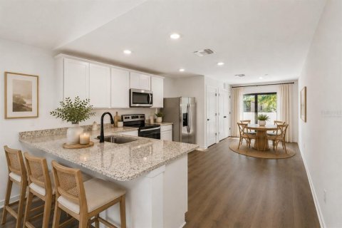 House in Spring Hill, Florida 3 bedrooms, 158.58 sq.m. № 2195832 - photo 3