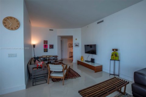 Condo in Aventura, Florida, 3 bedrooms  № 1864708 - photo 17