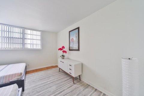 Copropriété à vendre à Sunny Isles Beach, Floride: 1 chambre, 93.37 m2 № 2041594 - photo 7