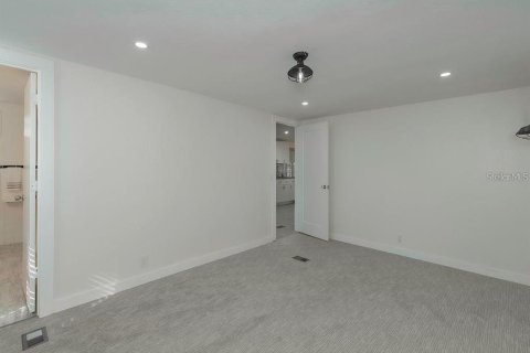 Casa en venta en Palm Harbor, Florida, 2 dormitorios, 129.32 m2 № 1529543 - foto 14