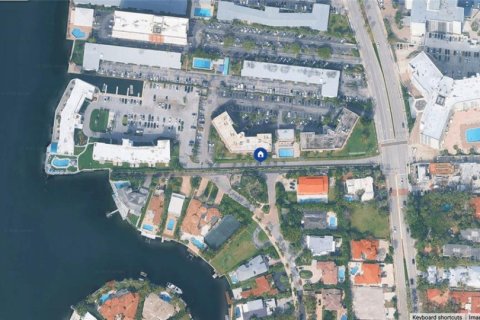 Copropriété à vendre à Hallandale Beach, Floride: 1 chambre, 78.97 m2 № 2063388 - photo 8