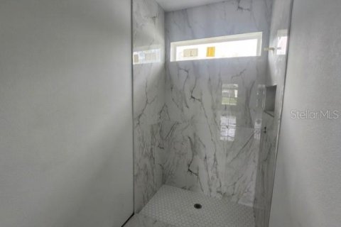 Villa ou maison à vendre à Ocala, Floride: 4 chambres, 188.03 m2 № 2418889 - photo 11