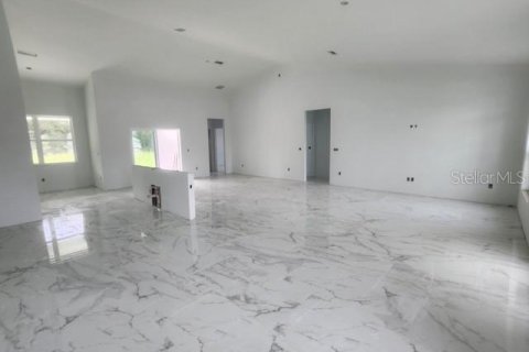 Villa ou maison à vendre à Ocala, Floride: 4 chambres, 188.03 m2 № 2418889 - photo 6
