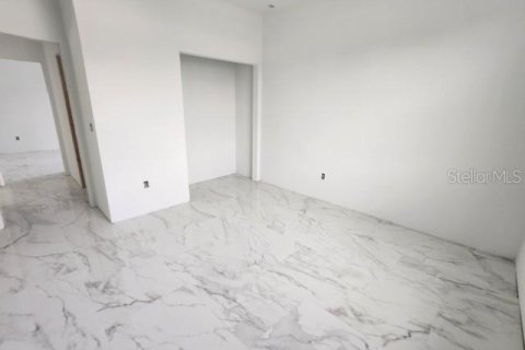Villa ou maison à vendre à Ocala, Floride: 4 chambres, 188.03 m2 № 2418889 - photo 9