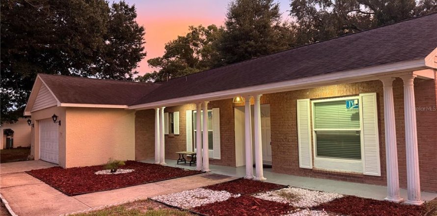 Casa en Ocoee, Florida 4 dormitorios, 165.37 m2 № 2387345