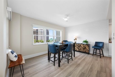 Condo in Clearwater, Florida, 2 bedrooms № 2258316 - photo 22