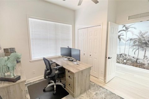 Condominio en venta en Four Corners, Florida, 3 dormitorios, 125.79 m2 № 2233409 - foto 21