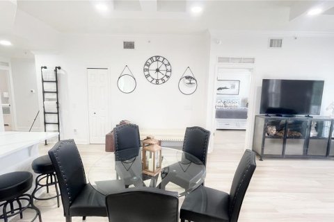 Condominio en venta en Four Corners, Florida, 3 dormitorios, 125.79 m2 № 2233409 - foto 6