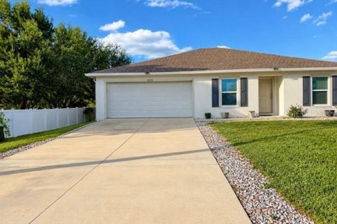 Villa ou maison à vendre à Lehigh Acres, Floride: 3 chambres, 144.09 m2 № 2433212 - photo 6