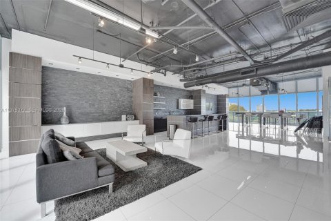 Copropriété à vendre à Miami, Floride: 1 chambre, 71.81 m2 № 2040018 - photo 27