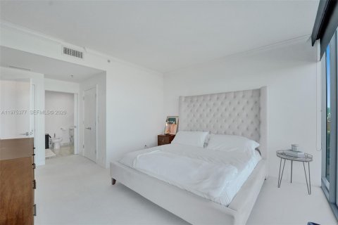 Copropriété à vendre à Miami, Floride: 1 chambre, 71.81 m2 № 2040018 - photo 7