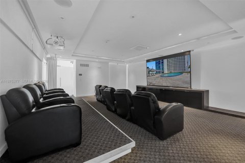 Copropriété à vendre à Miami, Floride: 1 chambre, 71.81 m2 № 2040018 - photo 24