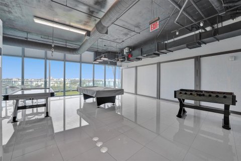 Copropriété à vendre à Miami, Floride: 1 chambre, 71.81 m2 № 2040018 - photo 25