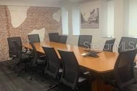 Immobilier commercial à louer à Ocala, Floride: 608.88 m2 № 2109179 - photo 14
