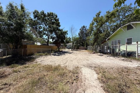 Land in Saint Petersburg, Florida № 1722096 - photo 1