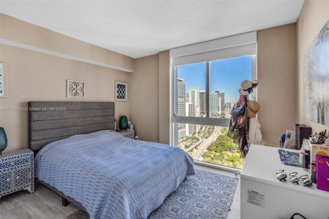 Condo in Miami, Florida, 3 bedrooms  № 1764468 - photo 13