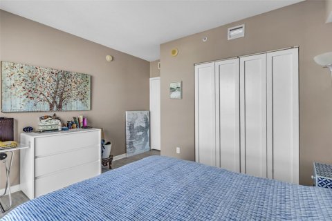 Condo in Miami, Florida, 3 bedrooms  № 1764468 - photo 15