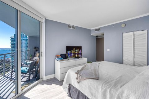 Condo in Miami, Florida, 3 bedrooms  № 1764468 - photo 18