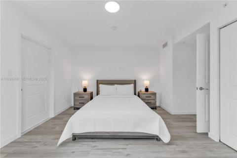 Adosado en alquiler en North Miami Beach, Florida, 2 dormitorios, 111.48 m2 № 1992254 - foto 22