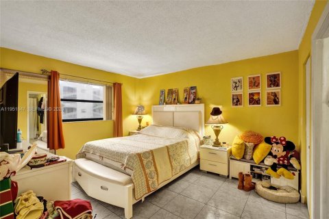Condominio en venta en Miami, Florida, 2 dormitorios, 80.82 m2 № 2007713 - foto 15