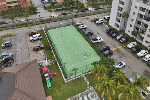 Condominio en venta en Miami, Florida, 2 dormitorios, 80.82 m2 № 2007713 - foto 7