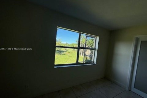 Copropriété à vendre à Lauderhill, Floride: 2 chambres, 104.98 m2 № 1937539 - photo 22