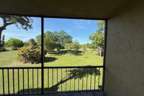 Condominio en venta en Lauderhill, Florida, 2 dormitorios, 104.98 m2 № 1937539 - foto 27
