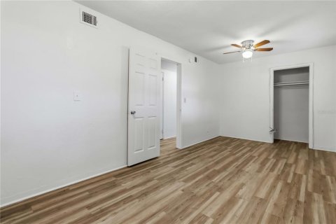 Villa ou maison à vendre à Daytona Beach, Floride: 3 chambres, 93.92 m2 № 2393415 - photo 13