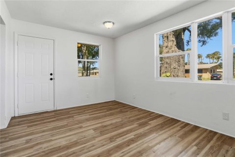 Villa ou maison à vendre à Daytona Beach, Floride: 3 chambres, 93.92 m2 № 2393415 - photo 5