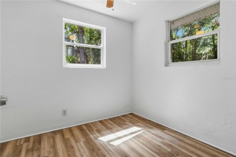 Villa ou maison à vendre à Daytona Beach, Floride: 3 chambres, 93.92 m2 № 2393415 - photo 16