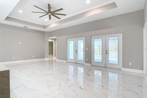 House in Port Charlotte, Florida 4 bedrooms, 191.29 sq.m. № 2233780 - photo 17