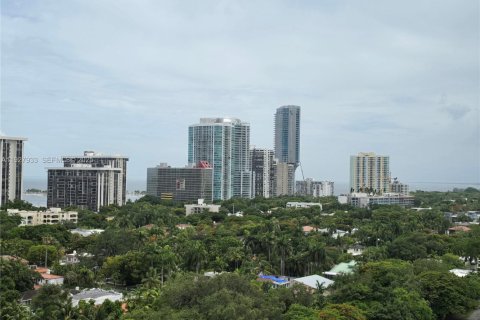 Снять в аренду кондоминиум в Майами, Флорида 1 спальня, 62.71м2, № 1988156 - фото 13