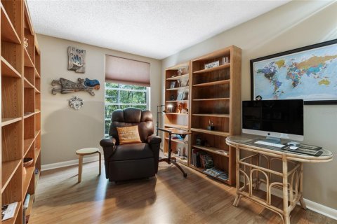Condominio en venta en Gainesville, Florida, 3 dormitorios, 144.74 m2 № 1769194 - foto 17