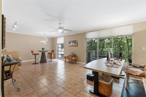 Condo in Gainesville, Florida, 3 bedrooms  № 1769194 - photo 8