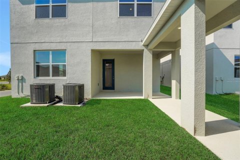 Villa ou maison à vendre à Apopka, Floride: 4 chambres, 260.78 m2 № 1547196 - photo 4