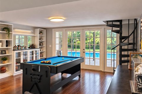 Casa en venta en Clearwater, Florida, 4 dormitorios, 290.41 m2 № 2383463 - foto 4
