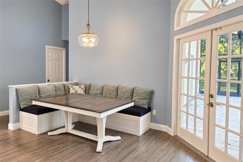 Casa en venta en Clearwater, Florida, 4 dormitorios, 290.41 m2 № 2383463 - foto 13