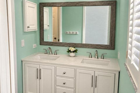 Casa en venta en Clearwater, Florida, 4 dormitorios, 290.41 m2 № 2383463 - foto 30