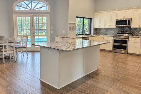 Casa en venta en Clearwater, Florida, 4 dormitorios, 290.41 m2 № 2383463 - foto 15