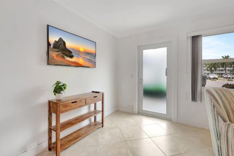 Copropriété à vendre à Boca Raton, Floride: 1 chambre, 68.56 m2 № 2244916 - photo 2