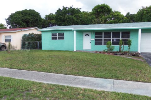 Villa ou maison à vendre à Sunrise, Floride: 3 chambres, 126.81 m2 № 1981633 - photo 3