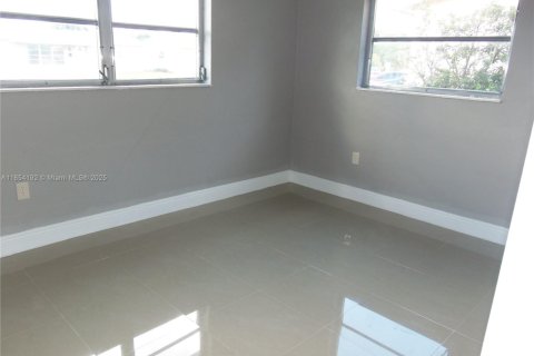 Villa ou maison à vendre à Sunrise, Floride: 3 chambres, 126.81 m2 № 1981633 - photo 12