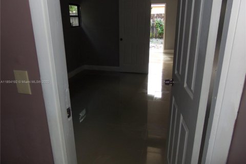 Villa ou maison à vendre à Sunrise, Floride: 3 chambres, 126.81 m2 № 1981633 - photo 6