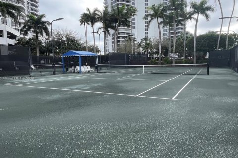 Condo in Aventura, Florida, 2 bedrooms  № 1859770 - photo 30
