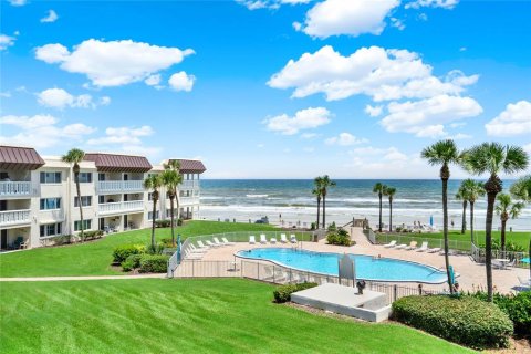 Condo in New Smyrna Beach, Florida, 1 bedroom  № 2124691 - photo 22