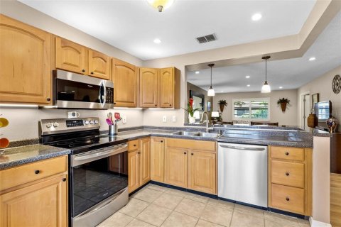 Casa en venta en Palm Harbor, Florida, 2 dormitorios, 120.59 m2 № 2386549 - foto 7