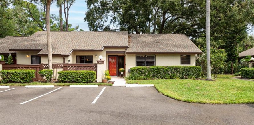 Casa en Palm Harbor, Florida 2 dormitorios, 120.59 m2 № 2386549